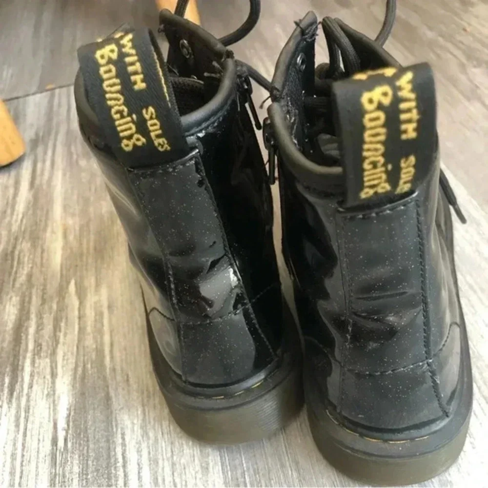 Dr. Martens like new